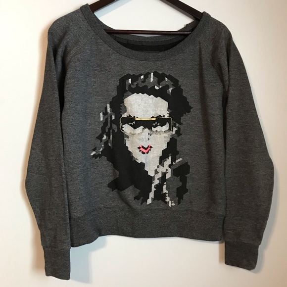 2 for $20 Women’s Sweatshirt. Large - Picture 1 of 5